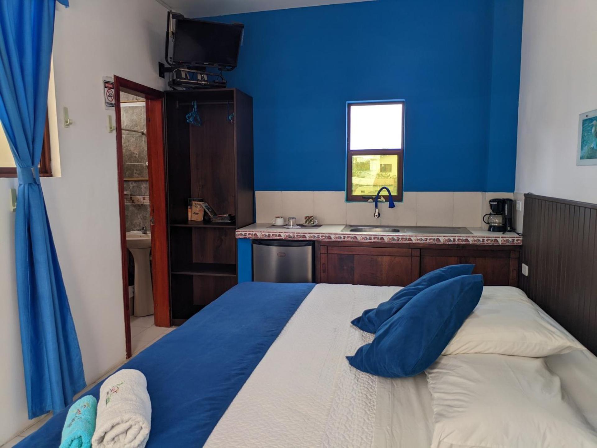Hotel Sun Island à Puerto Villamil Extérieur photo
