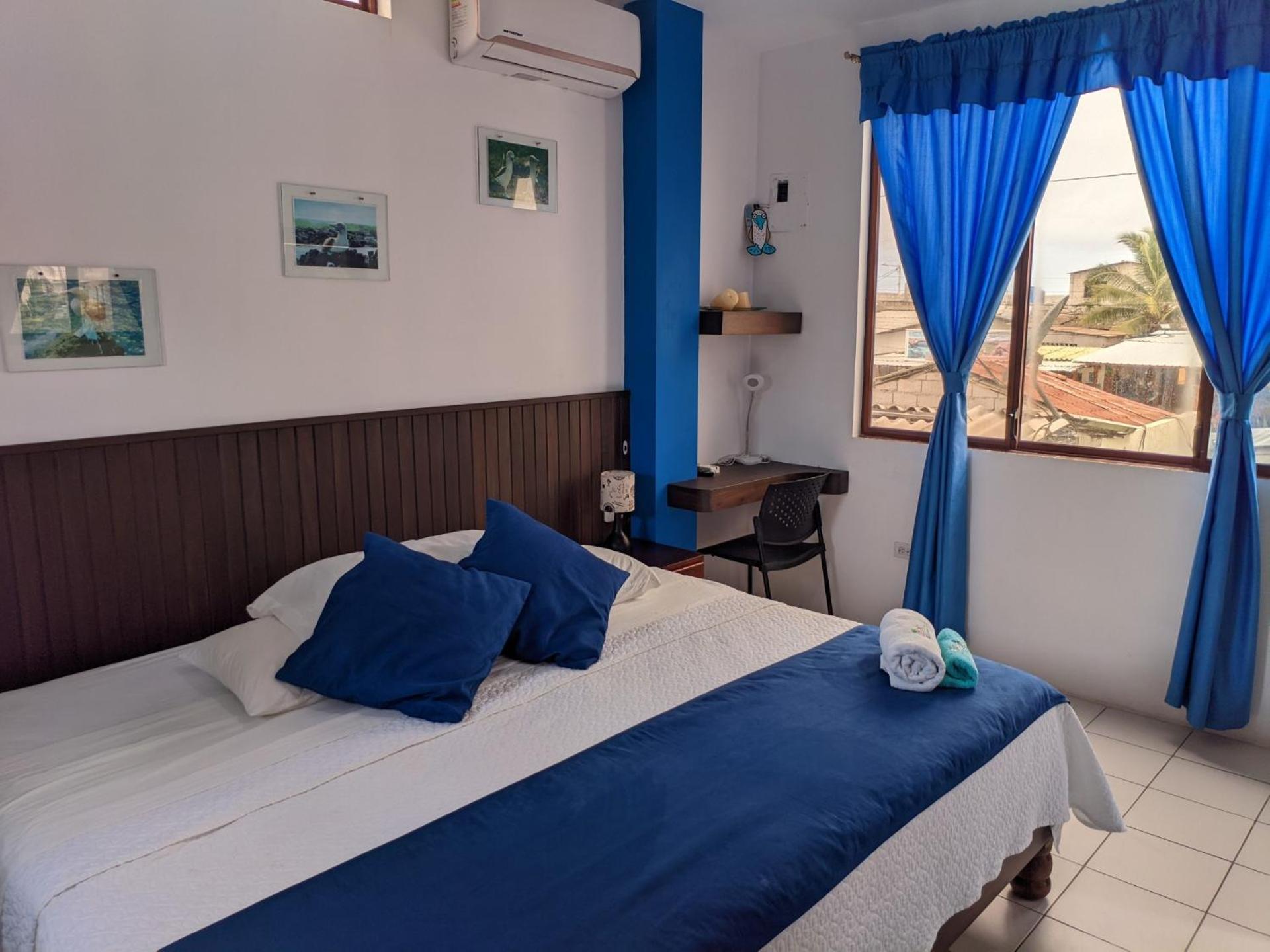 Hotel Sun Island à Puerto Villamil Extérieur photo