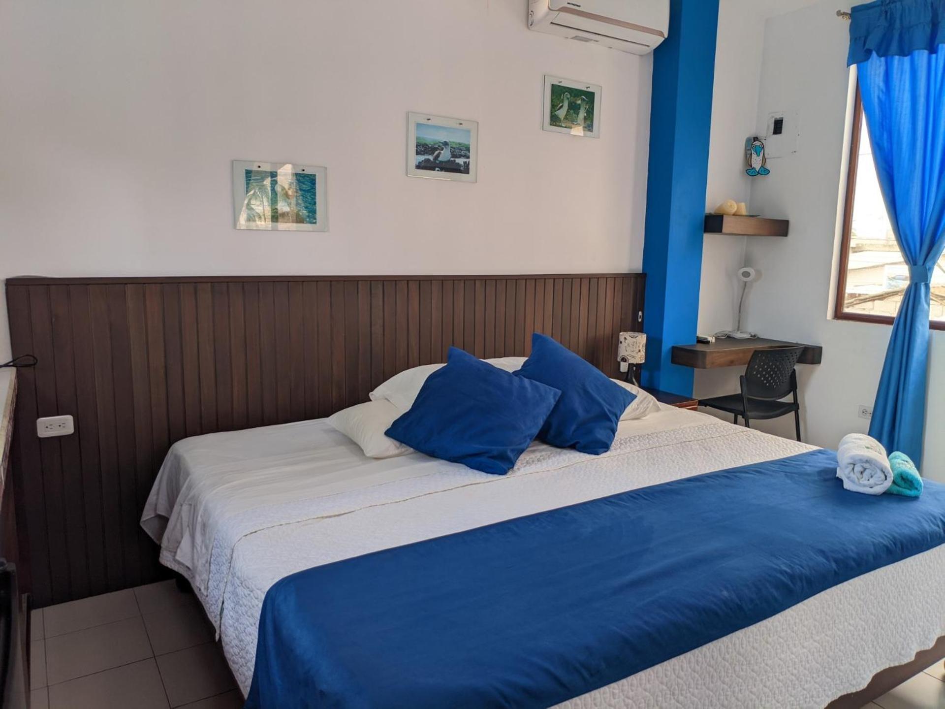 Hotel Sun Island à Puerto Villamil Extérieur photo